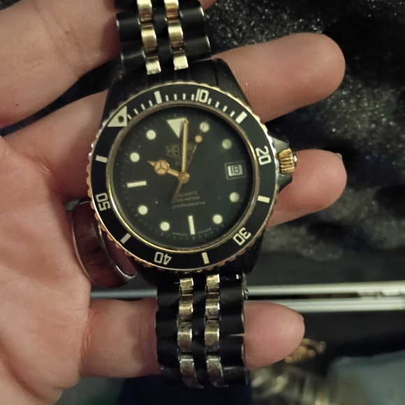 Tag Heuer Black and Gold Watch - Picture 5 of 7